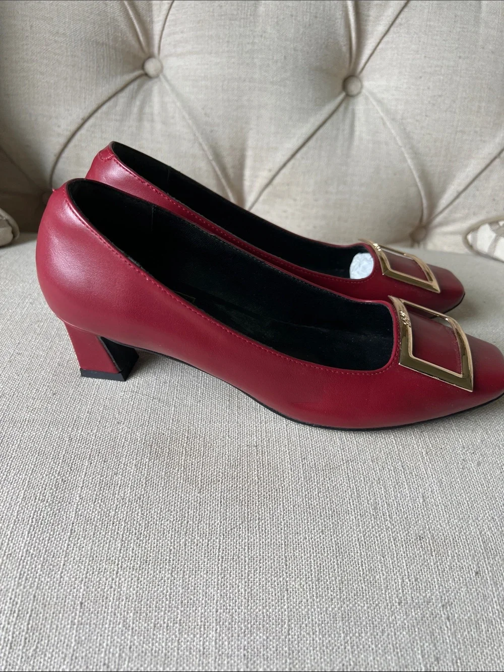 R Vivier inspired Red Leather Square-Toe Buckle Pumps - Picture 4 of 6